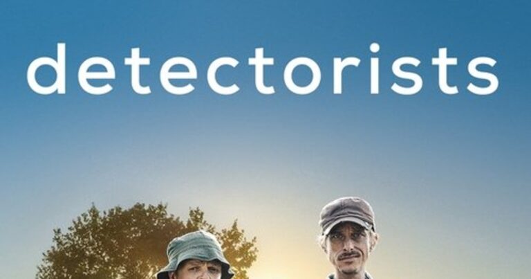 금속탐지기를 들고 들판을 누비는 주인공들의 우정과 모험을 담은 Detectorists 드라마를 소개하는 썸네일 이미지