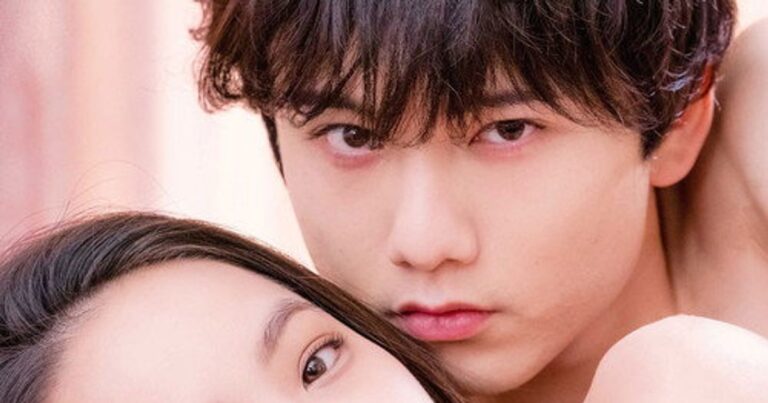 2022년 일본 드라마 영화 은밀한 비밀의 스토리와 주요 장면을 소개하는 썸네일 이미지